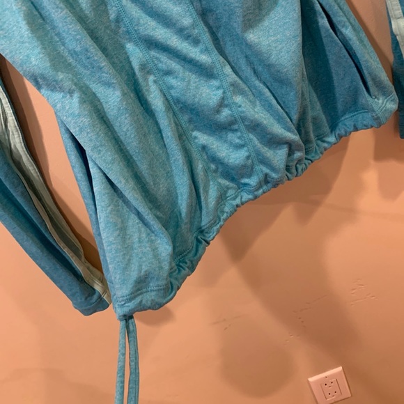 ASICS running shirt - Picture 7 of 7